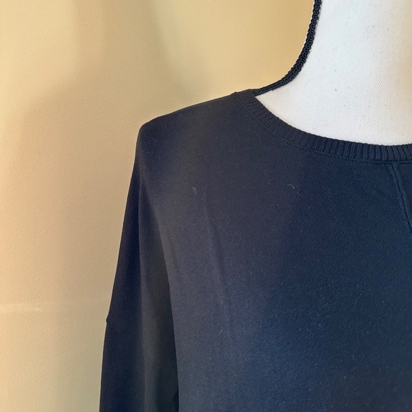 *TIME AND TRU* Black Long Sleeve Center Seam Fashion Sweater Size Small … - Picture 3 of 8